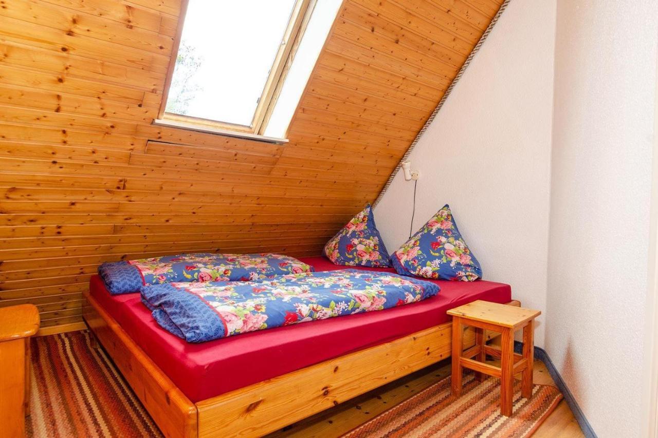 3-R-Ferienwohnung-Fuer-4-Personen-In-Schaprode-Auf-Ruegen-Zi3 ภายนอก รูปภาพ